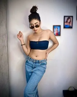 Saanvi032 OnlyFans Leaked Free Thumbnail Picture - #fxvPQvCTN2