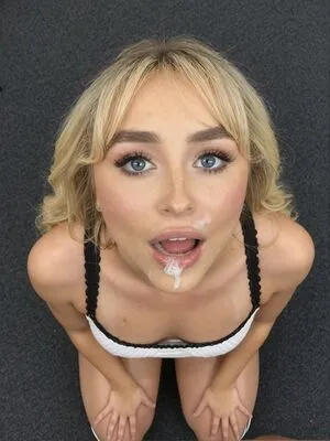 Sabrina Carpenter OnlyFans Leaked Free Thumbnail Picture - #AkwPi2ACww