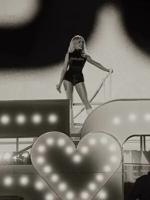 Sabrina Carpenter OnlyFans Leaked Free Thumbnail Picture - #NNtxDSfMBH