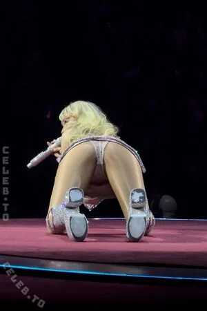 Sabrina Carpenter OnlyFans Leaked Free Thumbnail Picture - #xDDPuuAI3d
