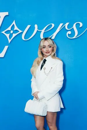 Sabrina Carpenter OnlyFans Leaked Free Thumbnail Picture - #1rT4HobX0B