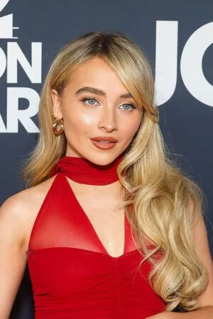 Sabrina Carpenter OnlyFans Leaked Free Thumbnail Picture - #DzrAKAE6Rm