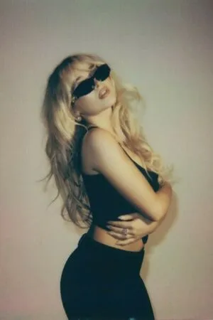 Sabrina Carpenter OnlyFans Leaked Free Thumbnail Picture - #IamU52dNyh