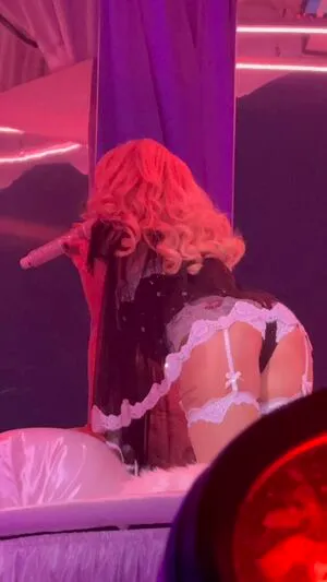 Sabrina Carpenter OnlyFans Leaked Free Thumbnail Picture - #KA0qvaJ4ND