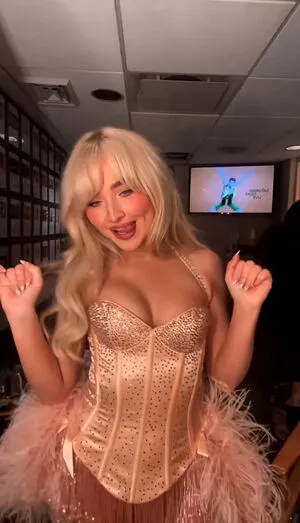 Sabrina Carpenter OnlyFans Leaked Free Thumbnail Picture - #L0c7Xs9bq2