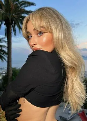 Sabrina Carpenter OnlyFans Leaked Free Thumbnail Picture - #Li32fqzkaO