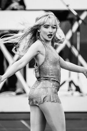 Sabrina Carpenter OnlyFans Leaked Free Thumbnail Picture - #NGeioHuwdB