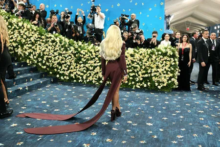 Sabrina Carpenter OnlyFans Leaked Free Thumbnail Picture - #WVQ9Xi4VL6