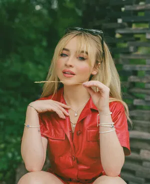 Sabrina Carpenter OnlyFans Leaked Free Thumbnail Picture - #aphI0QFttj