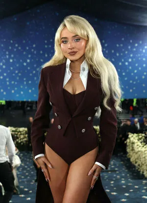 Sabrina Carpenter OnlyFans Leaked Free Thumbnail Picture - #d63Mi598Qv