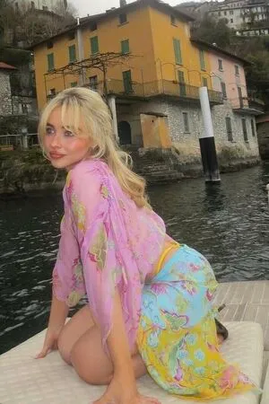 Sabrina Carpenter OnlyFans Leaked Free Thumbnail Picture - #febLlPQcAE