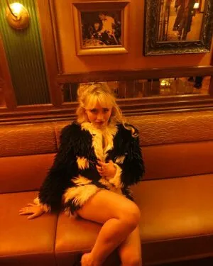 Sabrina Carpenter OnlyFans Leaked Free Thumbnail Picture - #jihVnbosL7