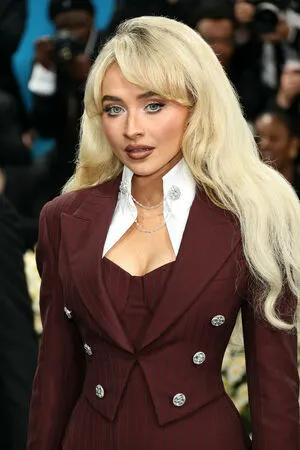 Sabrina Carpenter OnlyFans Leaked Free Thumbnail Picture - #lq3NTnvCL2