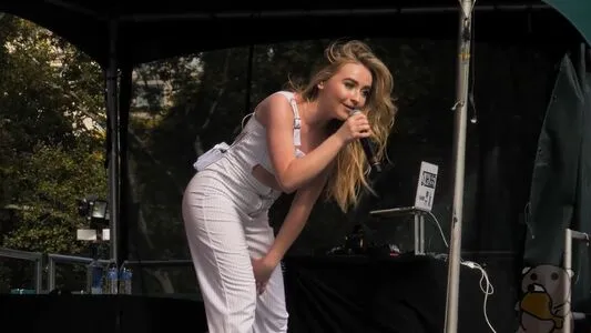 Sabrina Carpenter OnlyFans Leaked Free Thumbnail Picture - #ntmvvZxzUK