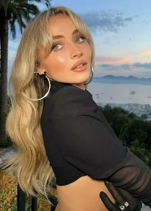 Sabrina Carpenter OnlyFans Leaked Free Thumbnail Picture - #pHyIRmdQtP