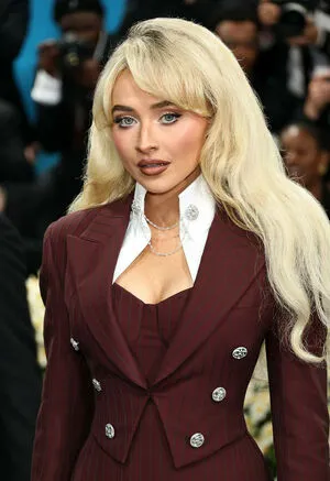 Sabrina Carpenter OnlyFans Leaked Free Thumbnail Picture - #pfcX9lIfRo