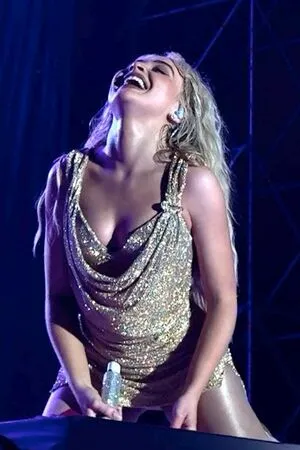 Sabrina Carpenter OnlyFans Leaked Free Thumbnail Picture - #rXnnctyeTP