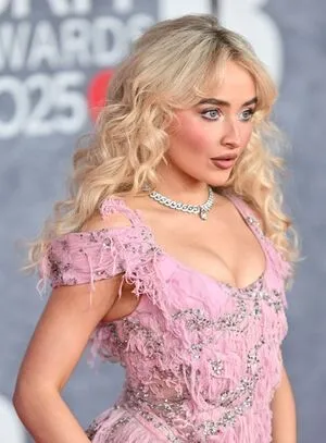 Sabrina Carpenter OnlyFans Leaked Free Thumbnail Picture - #xzqWFMehl6