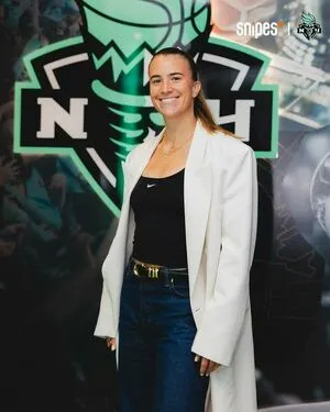 Sabrina Ionescu OnlyFans Leaked Free Thumbnail Picture - #M4AMWqbkFs