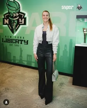 Sabrina Ionescu OnlyFans Leaked Free Thumbnail Picture - #VAQ25BD4AL
