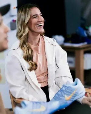 Sabrina Ionescu OnlyFans Leaked Free Thumbnail Picture - #f42CxsDj7n