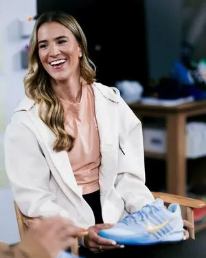 Sabrina Ionescu OnlyFans Leaked Free Thumbnail Picture - #p4Gnn9WILk