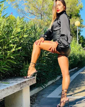 Sabrina Laurenzana OnlyFans Leaked Free Thumbnail Picture - #JtWTHFNNu3