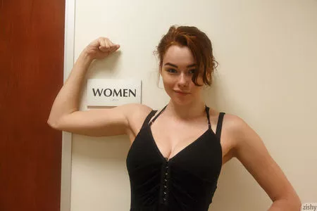 Sabrina Lynn OnlyFans Leaked Free Thumbnail Picture - #s3djdNIBBa