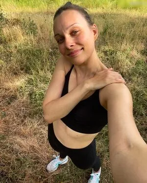 Sabrina Outdoor OnlyFans Leaked Free Thumbnail Picture - #4H5BALhVTN