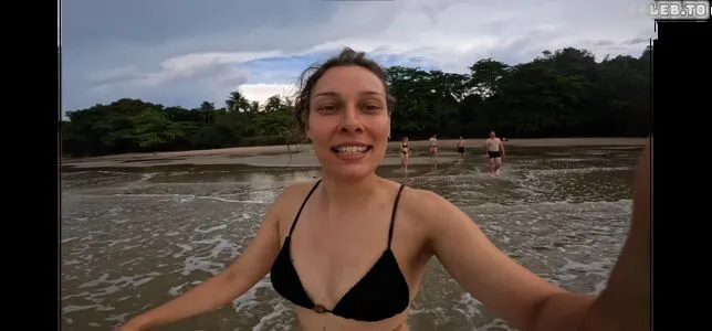 Sabrina Outdoor OnlyFans Leaked Free Thumbnail Picture - #7FMXa6ROl8
