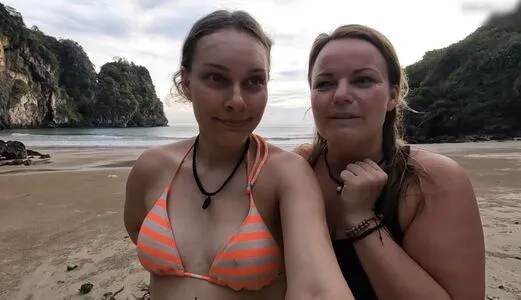Sabrina Outdoor OnlyFans Leaked Free Thumbnail Picture - #qvqv8A4U2s