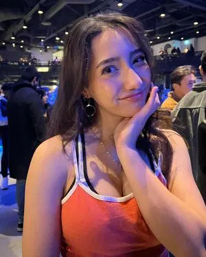Sabrina Pezeshkian OnlyFans Leaked Free Thumbnail Picture - #CD1aAu80eg