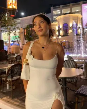 Sabrina Pezeshkian OnlyFans Leaked Free Thumbnail Picture - #HKR35iK0A9