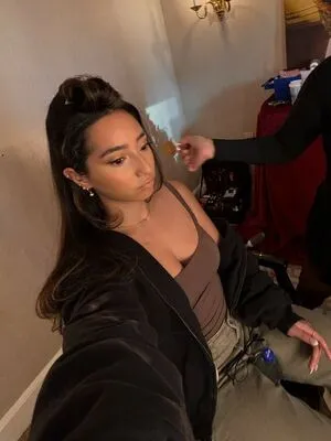 Sabrina Pezeshkian OnlyFans Leaked Free Thumbnail Picture - #MD5DbuAyqB