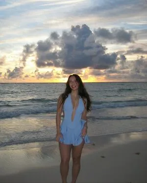 Sabrina Pezeshkian OnlyFans Leaked Free Thumbnail Picture - #fdQwCxskAy