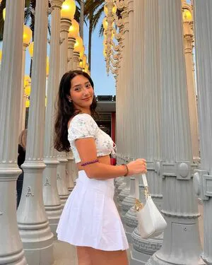 Sabrina Pezeshkian OnlyFans Leaked Free Thumbnail Picture - #gSc1lyvfxu