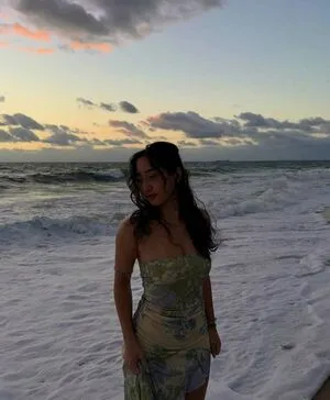 Sabrina Pezeshkian OnlyFans Leaked Free Thumbnail Picture - #s91We88Y3L