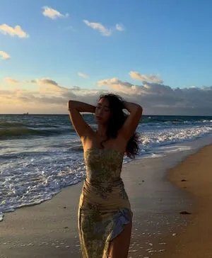 Sabrina Pezeshkian OnlyFans Leaked Free Thumbnail Picture - #uUx8rJl0w3