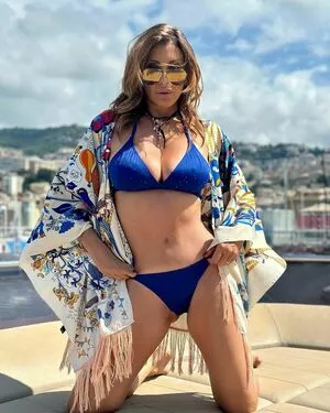 Sabrina Salerno OnlyFans Leaked Free Thumbnail Picture - #5XCDCqxUmU