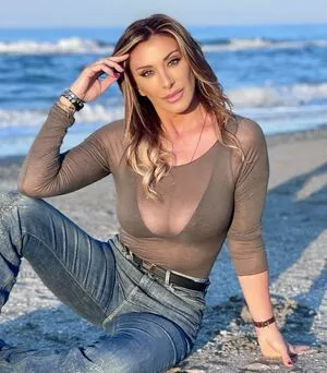 Sabrina Salerno OnlyFans Leaked Free Thumbnail Picture - #8D1IDn2Wmn