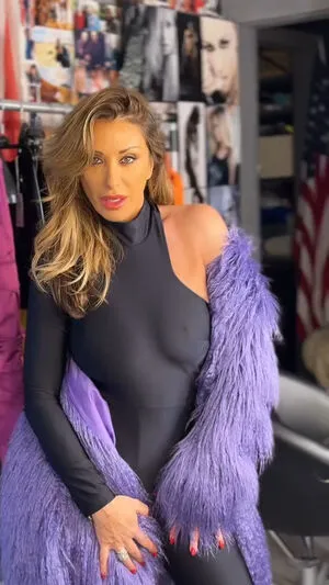 Sabrina Salerno OnlyFans Leaked Free Thumbnail Picture - #8rvevcym6P