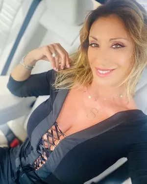 Sabrina Salerno OnlyFans Leaked Free Thumbnail Picture - #ByIZoeWq3o