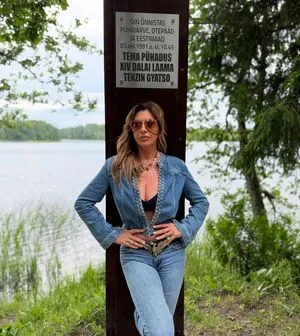 Sabrina Salerno OnlyFans Leaked Free Thumbnail Picture - #Ht7ueiPyq0