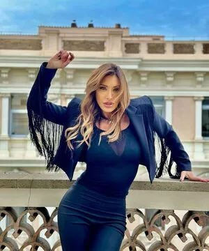 Sabrina Salerno OnlyFans Leaked Free Thumbnail Picture - #K0K5FkYUe9