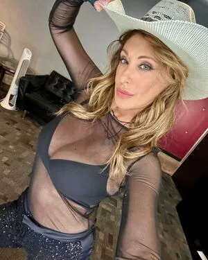 Sabrina Salerno OnlyFans Leaked Free Thumbnail Picture - #KLWzRbutk0