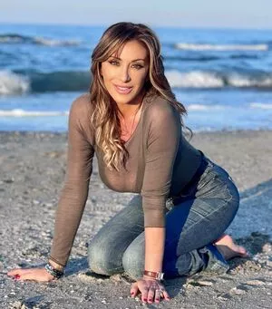 Sabrina Salerno OnlyFans Leaked Free Thumbnail Picture - #NevdyTYimc