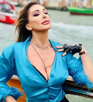 Sabrina Salerno OnlyFans Leaked Free Thumbnail Picture - #NhSJ9tcCxA