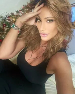 Sabrina Salerno OnlyFans Leaked Free Thumbnail Picture - #PebGVnaLuI