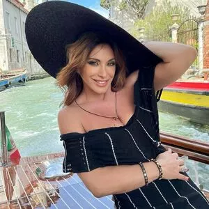 Sabrina Salerno OnlyFans Leaked Free Thumbnail Picture - #RHW0AWaSai