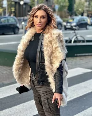 Sabrina Salerno OnlyFans Leaked Free Thumbnail Picture - #TYliaDfTJG